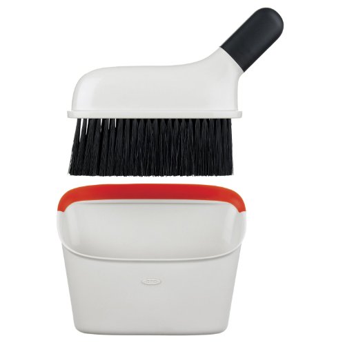 OXO Good Grips Kompaktes Kehrschaufel-Set aus Handfeger und Besen