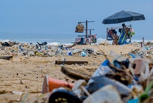 Mülltrennung Abfallguru Plastikverschmutzung Strand