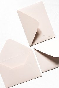 Briefumschläge aus Papier entsorgen Abfallguru Mülltrennung